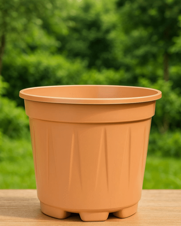 Plastic Pot 5"